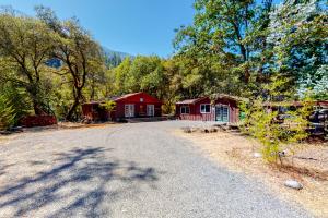 Photo #6 of Hawkins Bar River Home in Salyer, CA