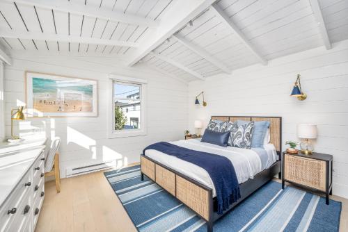 Photo #2 of Balboa Island Luxury Penthouse Suite With Bay Views in Newport Beach, CA