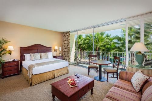 Photo #2 of Bahia Resort Hotel in San Diego, CA