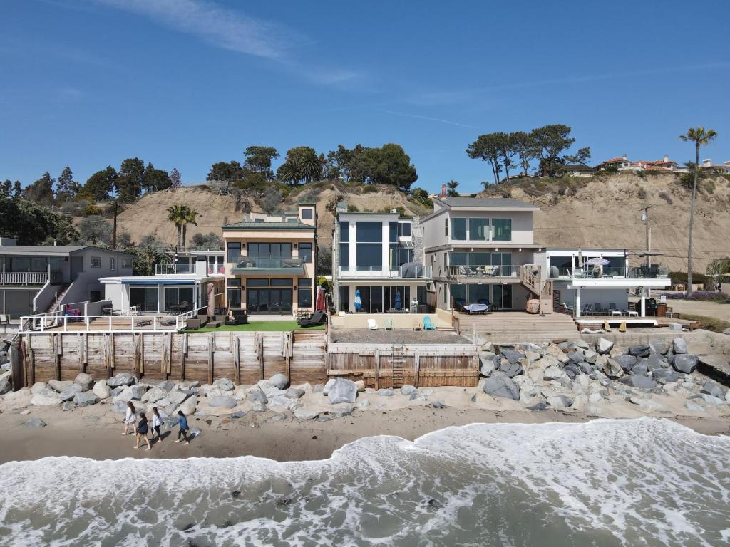 Photo #1 of OCEAN FRONT - STUNNING VIEWS- VACATION PARADISE!! in Dana Point, CA