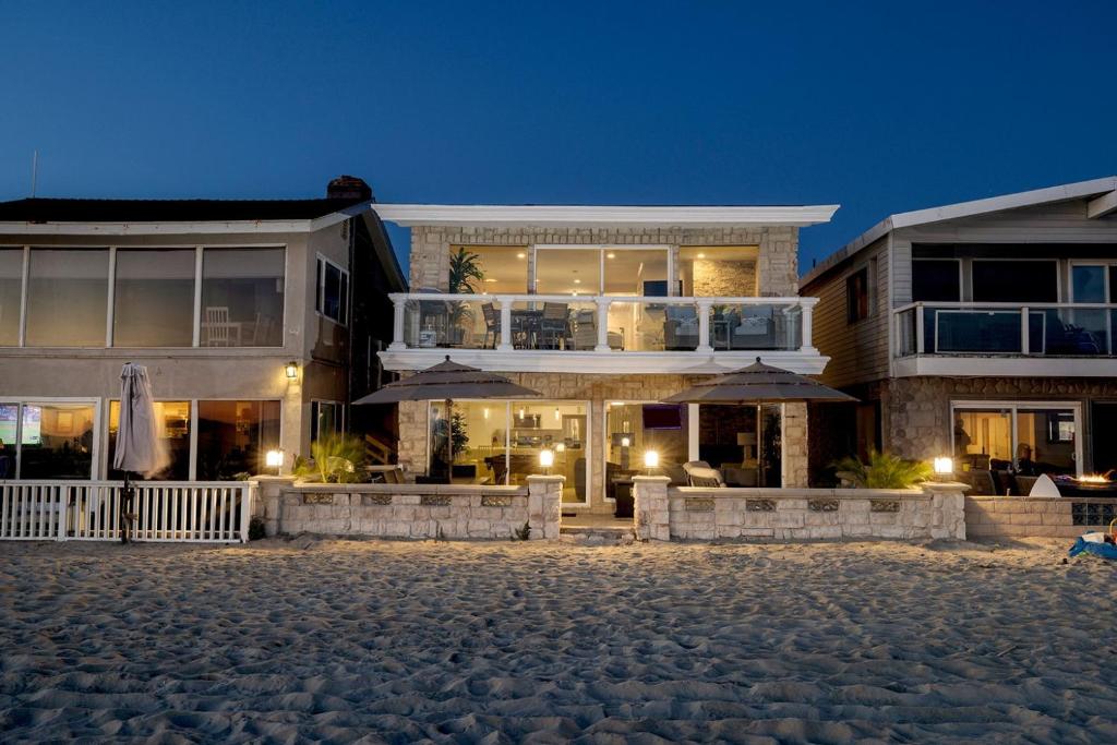 Photo #1 of Oceanfront 3BR Home with Pool Table & Patio in Newport Beach, CA