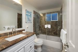 Photo #4 of Oceanfront 3BR Home with Pool Table & Patio in Newport Beach, CA