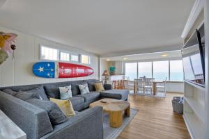Photo #5 of Oceanfront 4BR, Private Beach & Patio, Remodeled Kitchen in Oceanside, CA