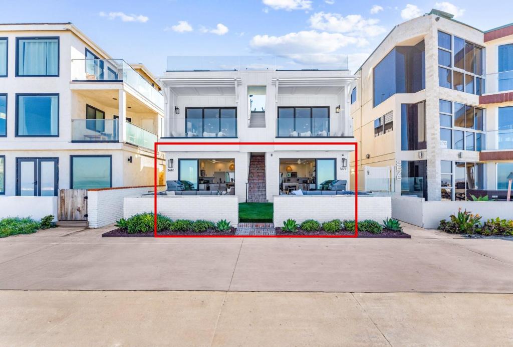Photo #1 of Entire Ground Beachfront Luxury Unit with Patio in San Diego, CA