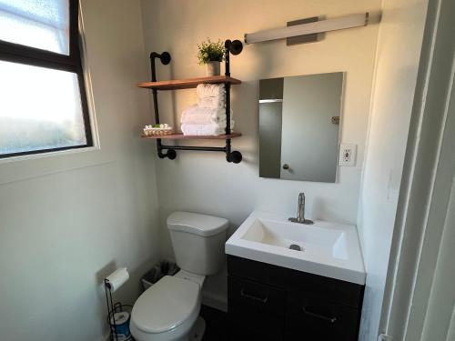 Photo #3 of Sea Breeze Motel in Pacifica, CA