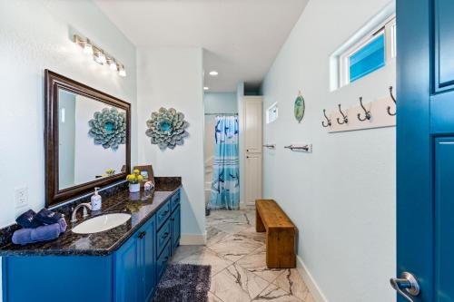 Photo #3 of The Magnificent Starfish! 3BR BeachFront, Cargo Lift in Bolivar Peninsula, TX