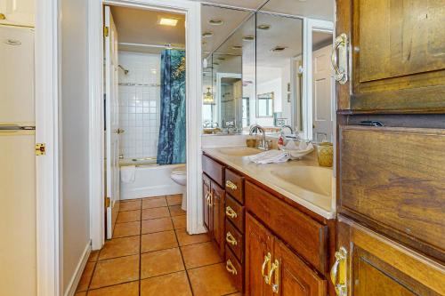 Photo #3 of Ocean Vista #1101 in South Padre Island, TX