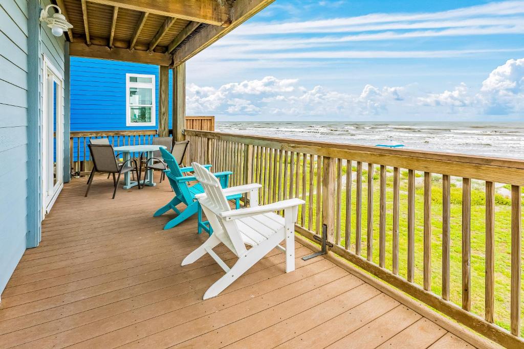 Photo #1 of 8-Mile Beachfront in Galveston, TX