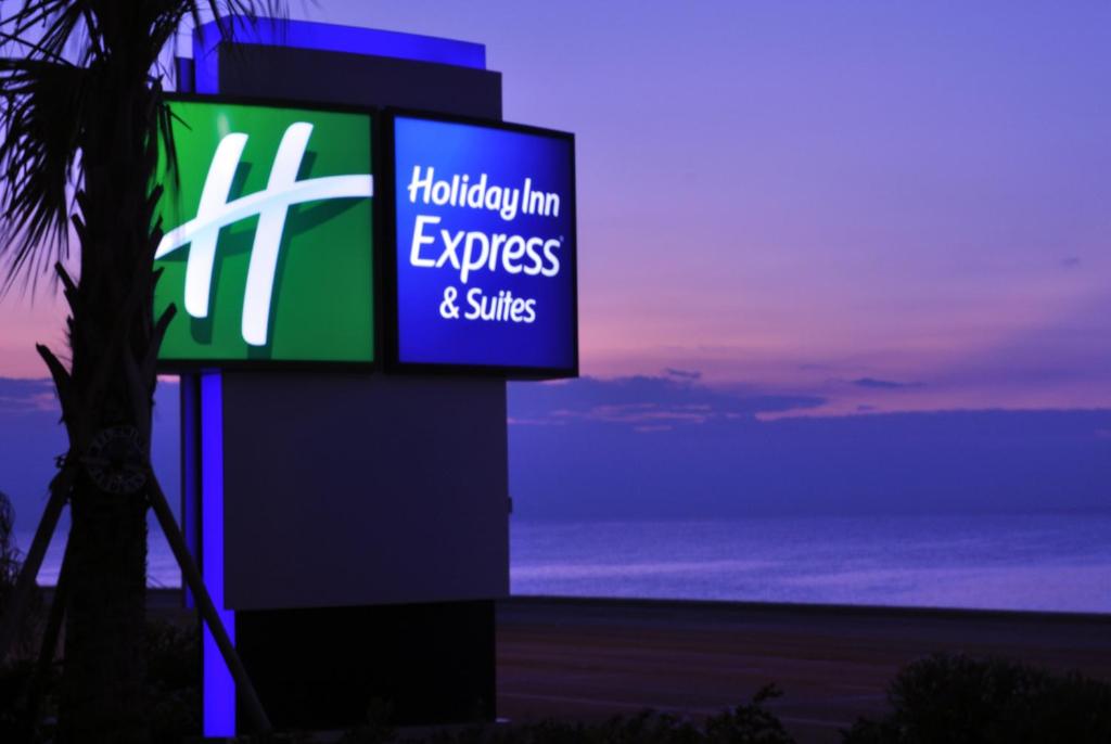 Photo #1 of Holiday Inn Express Hotel Galveston West-Seawall by IHG in Galveston, TX