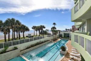 Photo #6 of Ocean Grove 704-ocean View in Galveston, TX