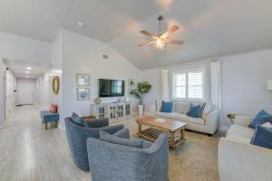 Photo #6 of Private Pool and Furnished Deck Port Aransas Home! in Port Aransas, TX
