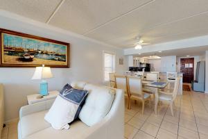 Photo #4 of Beachview Condominiums: #204 in South Padre Island, TX