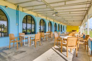 Photo #5 of Furnished Deck Waterfront Port Isabel Cottage! in Port Isabel, TX