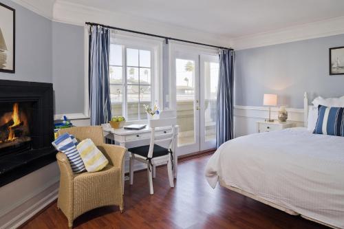Photo #2 of Newport Beach Hotel in Newport Beach, CA