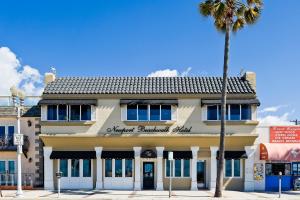 Photo #6 of Newport Beach Hotel in Newport Beach, CA