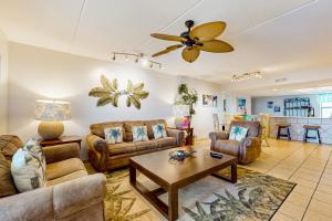 Photo #6 of Saida Towers II Unit 306 in South Padre Island, TX