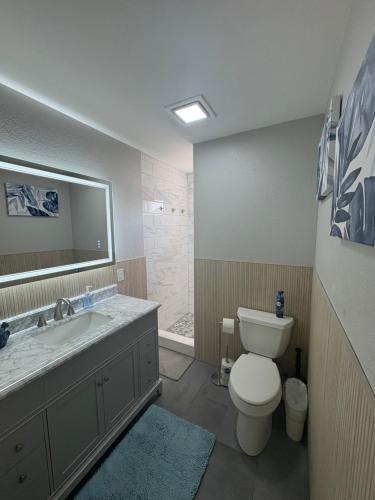 Photo #3 of Ocean View, Short Walk to Beach, Free Golf Cart in Port Aransas, TX