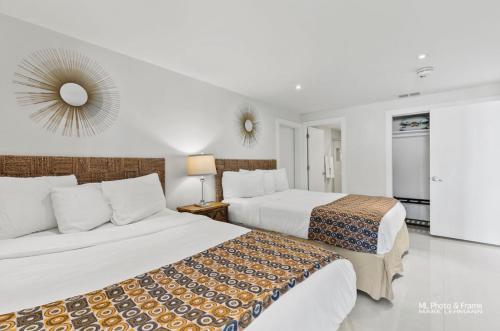 Photo #2 of Ocean Breeze Retreat 2bed 2bath, Heated Pool! in South Padre Island, TX