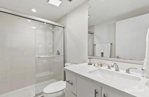 Photo #3 of Ocean Breeze Retreat 2bed 2bath, Heated Pool! in South Padre Island, TX