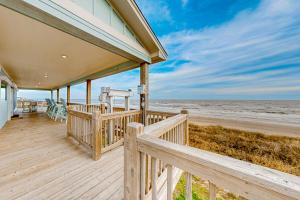 Photo #6 of Sandy Shores in Bolivar Peninsula, TX