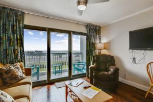 Photo #6 of Casa Del Mar 202 - Sol and Sand in Galveston, TX