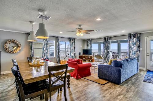 Photo #3 of Bermuda Beachfront in Galveston, TX