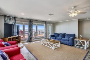 Photo #5 of Bermuda Beachfront in Galveston, TX