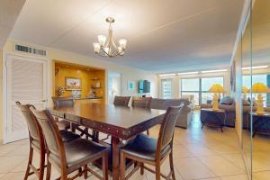 Photo #4 of Saida Towers IV #4906 in South Padre Island, TX