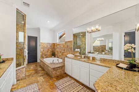 Photo #3 of Beachfront Villa New Listing Intro Pricing in Kingsland, TX