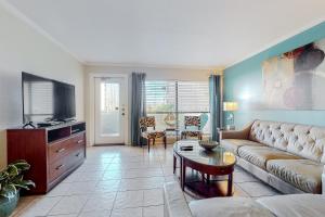 Photo #6 of Saida Tower IV #4103 in South Padre Island, TX