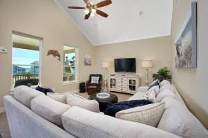 Photo #5 of 3 BR Beach view in Galveston, TX