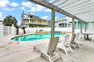 Photo #4 of Beachin' Good Time in Port Aransas, TX