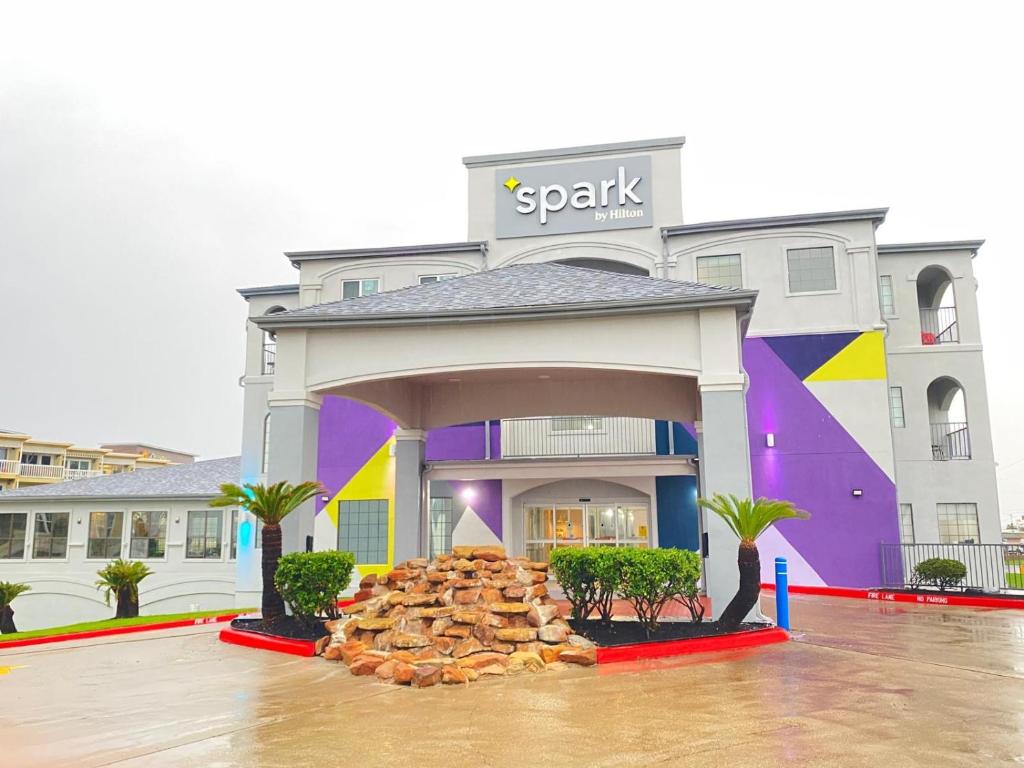 Photo #1 of Spark By Hilton Galveston in Galveston, TX