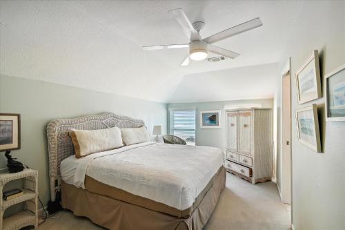 Photo #2 of Sea Loft in Galveston, TX