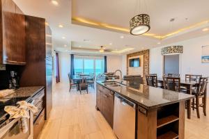 Photo #5 of 5 BEDROOM BEACHFRONT CONDO - 3rd Floor in South Padre Island, TX