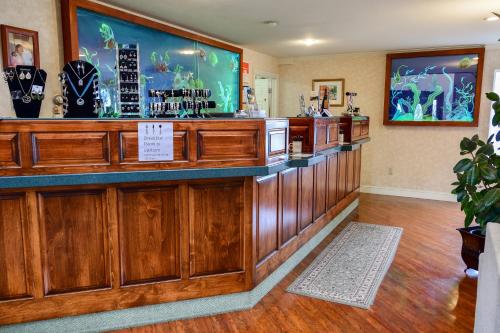 Photo #3 of North Cliff Hotel in Fort Bragg, CA