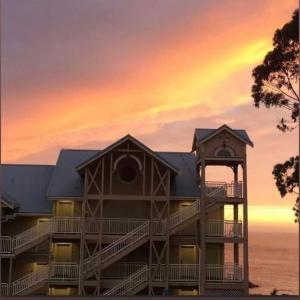 Photo #4 of North Cliff Hotel in Fort Bragg, CA