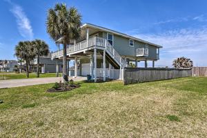 Photo #6 of Walk to Galveston Beach Pet-Friendly Home in Galveston, TX