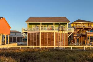 Photo #6 of Oceanfront Crystal Beach Vacation Home with Deck! in Bolivar Peninsula, TX