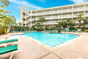 Photo #4 of Charming Ocean View Condo in Galveston, TX