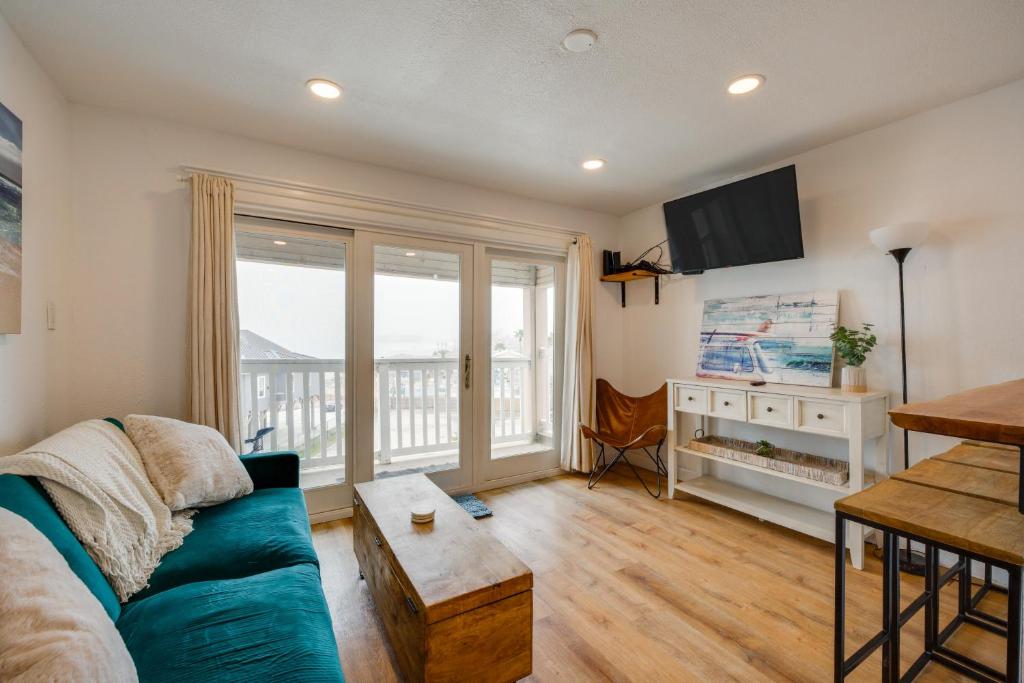 Photo #1 of Steps to Beach Corpus Christi Condo with Balcony in Corpus Christi, TX