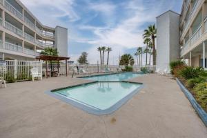 Photo #4 of Steps to Beach Corpus Christi Condo with Balcony in Corpus Christi, TX