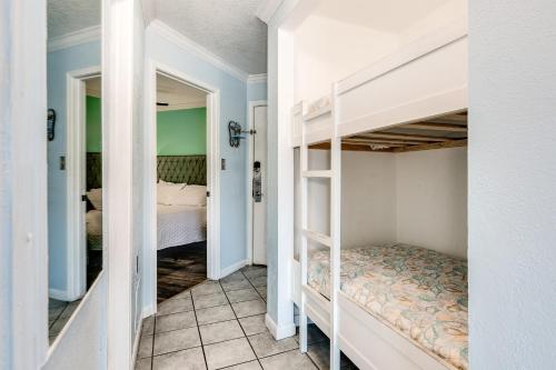 Photo #2 of Victorian Condo Relax Refresh and Renew in Galveston, TX