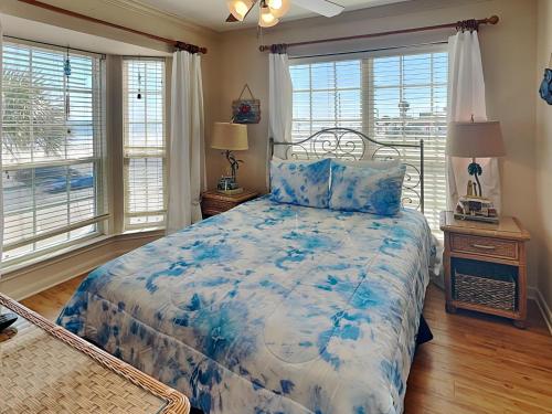 Photo #2 of Victorian 1201-sunrise Retreat in Galveston, TX