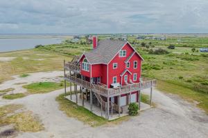 Photo #6 of Emerald Sunset in Bolivar Peninsula, TX