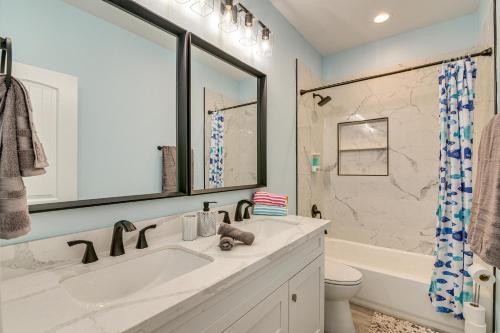 Photo #3 of Port Bolivar Beach House with Oceanfront Views! in Bolivar Peninsula, TX