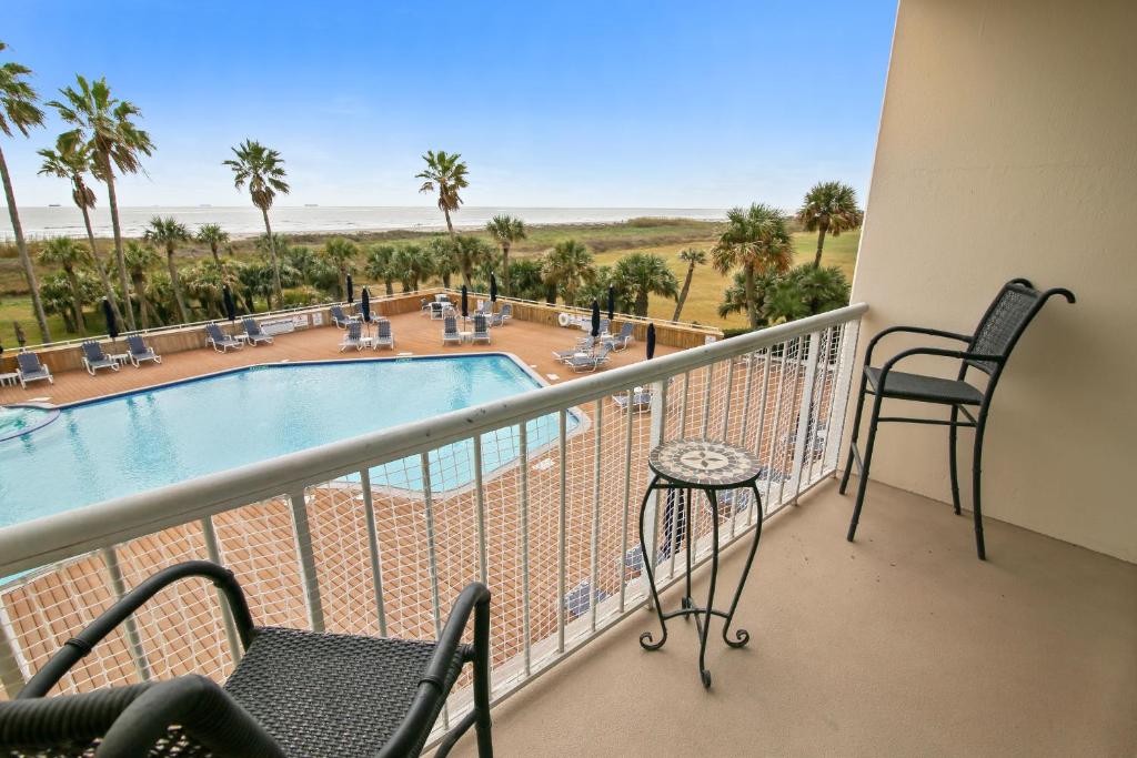 Photo #1 of Galvestonian 112-Beachfront Hideaway in Galveston, TX