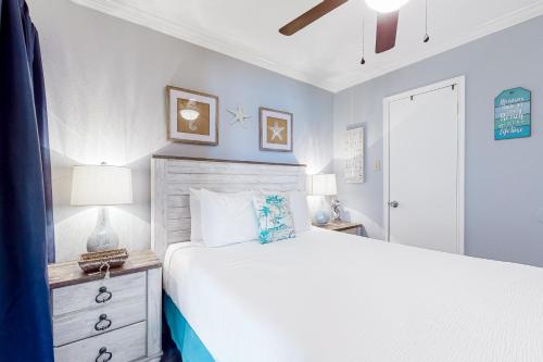 Photo #2 of Victorian Condo #9312 in Galveston, TX