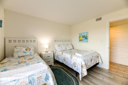 Photo #2 of Direct Beach Access Sunny Port Aransas Condo in Port Aransas, TX