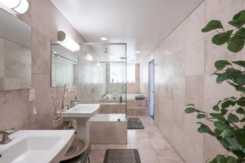 Photo #3 of Architectural Gem La Jolla Oceanview surf and golf in San Diego, CA